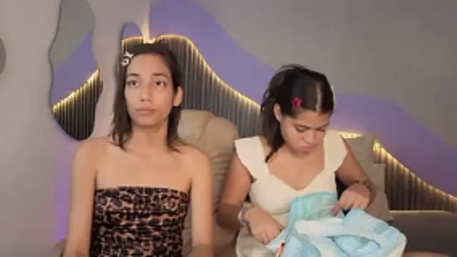 Snapshot of hot_little_bunny chatting on 02/27/26, 09:36 hot little bunny online show from 02/27/26, 09:36