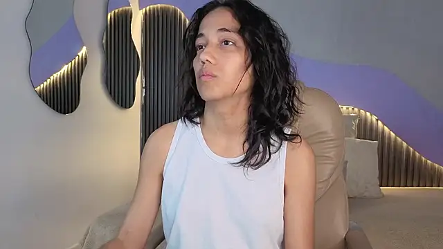 hot little bunny online show from 03/19/26, 09:59