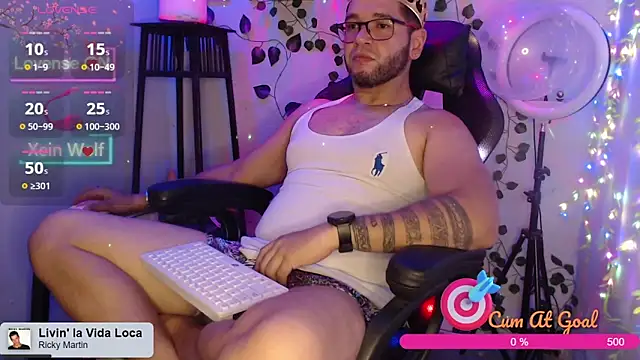 Xein WoIf online show from 10/29/25, 02:32