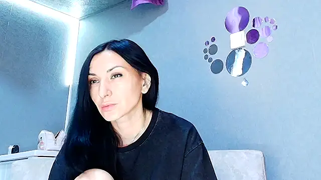 Snapshot of Siaconna chatting on 06/11/26, 09:50 Siaconna online show from 06/11/26, 09:50