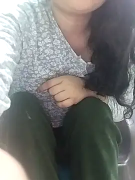 Snapshot of Doll_Nepali chatting on 03/03/25, 12:01 Doll Nepali online show from 03/03/25, 12:01