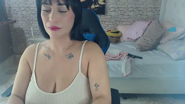 AlissonTyler4u online show from 01/14/26, 10:24