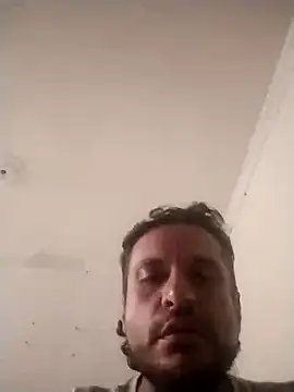 kevin613603 online show from 10/17/25, 07:22