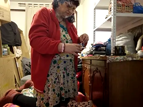 Snapshot of Samantha_Squirt@xh chatting on 02/27/26, 12:22 Samantha Squirtxh online show from 02/27/26, 12:22