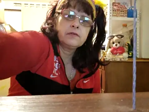 Snapshot of Samantha_Squirt@xh chatting on 03/20/26, 12:00 Samantha Squirtxh online show from 03/20/26, 12:00