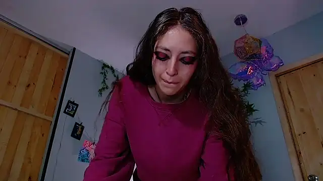 Snapshot of VickyJackson_ chatting on 09/18/25, 08:01 VickyJackson online show from 09/18/25, 08:01