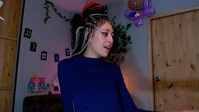 VickyJackson  online show from 11/19/25, 01:27