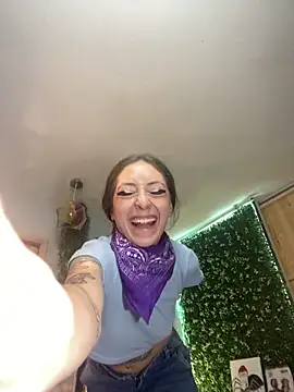 Snapshot of VickyJackson_ chatting on 06/14/26, 01:13 VickyJackson online show from 06/14/26, 01:13