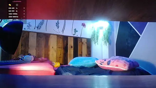 DaMikaela  online show from 11/24/25, 07:03