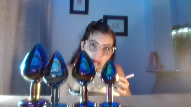 DaMikaela  online show from 02/02/26, 05:12