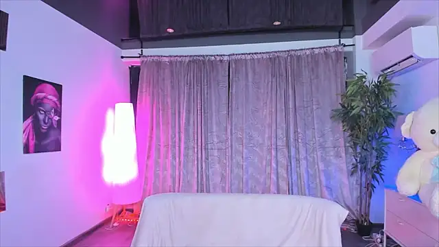 DanieleAida online show from 02/24/26, 06:36