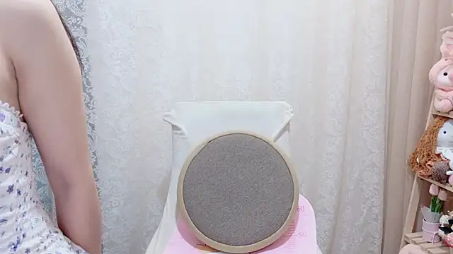 Rellababyy online show from 10/31/25, 01:35