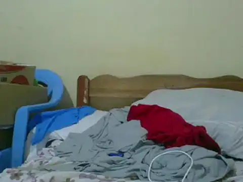 Snapshot of sweet-frida22 chatting on 03/19/25, 02:57 sweet-frida22 online show from 03/19/25, 02:57