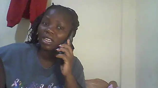 Snapshot of sweet-frida22 chatting on 03/17/25, 05:34 sweet-frida22 online show from 03/17/25, 05:34