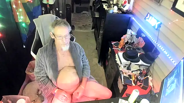 Daddysthick online show from 11/01/25, 05:36