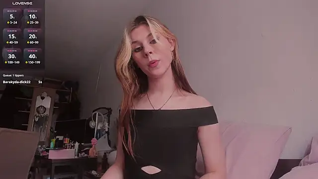  eva  pleasure  online show from 03/04/26, 07:49