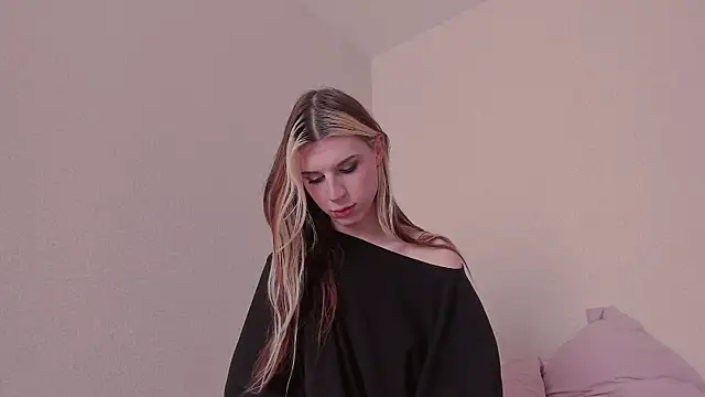 Snapshot of _eva__pleasure_ chatting on 05/31/26, 06:08 eva pleasure online show from 05/31/26, 06:08