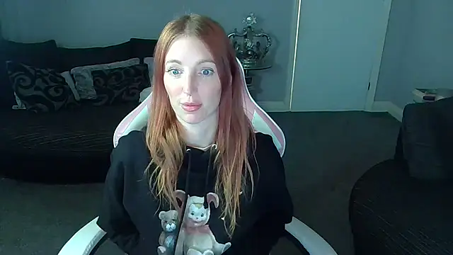 Snapshot of Red_firesquirt chatting on 01/06/26, 03:27 Red firesquirt online show from 01/06/26, 03:27