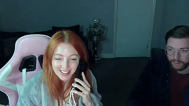 Red firesquirt online show from 02/06/25, 09:06