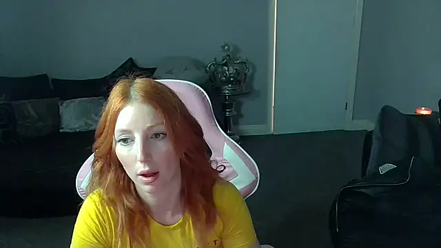 Red firesquirt online show from 03/14/25, 03:25