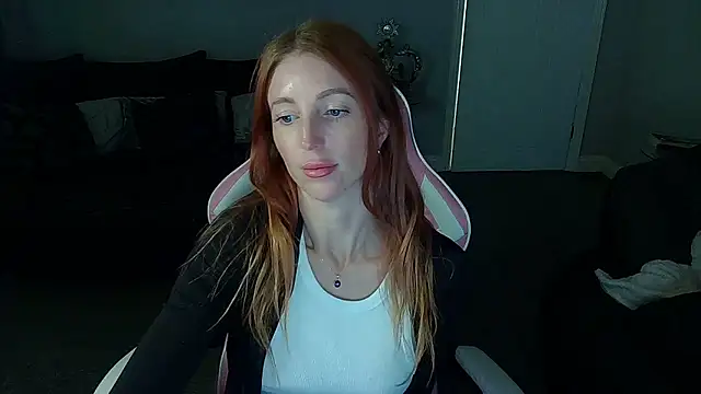 Snapshot of Red_firesquirt chatting on 01/12/26, 12:45 Red firesquirt online show from 01/12/26, 12:45