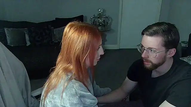 Red firesquirt online show from 02/15/25, 09:28