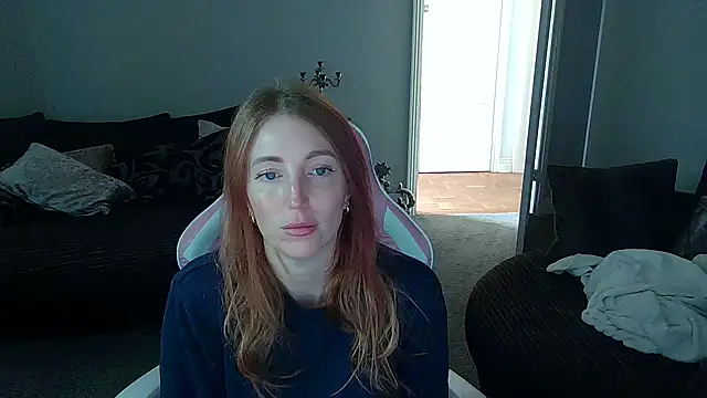 Red firesquirt online show from 03/16/26, 11:47