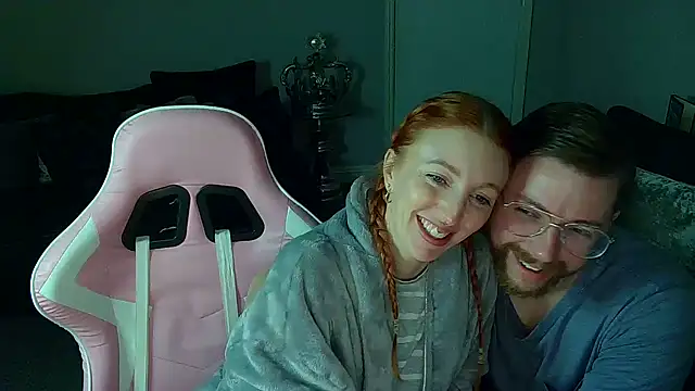 Red firesquirt online show from 02/20/25, 09:20