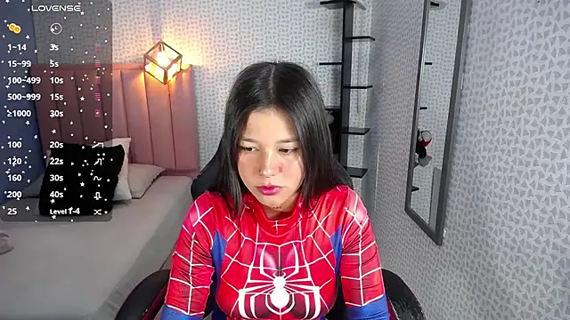 Snapshot of LORENADAVIES chatting on 10/14/25, 12:50 LORENADAVIES online show from 10/14/25, 12:50