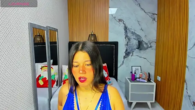 LORENADAVIES online show from 11/22/25, 12:48