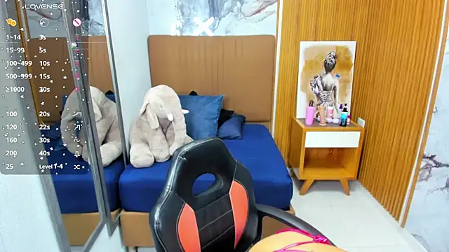 LORENADAVIES online show from 03/27/26, 12:39