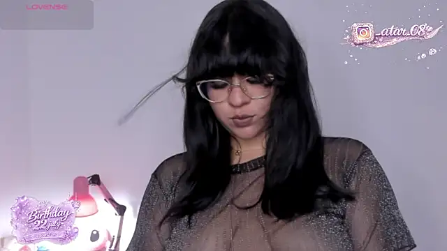Yelly online show from 07/19/26, 03:04