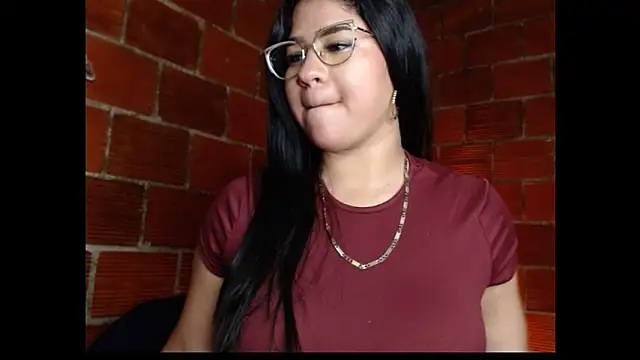 Yelly online show from 06/03/26, 03:17