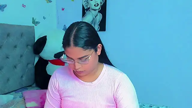 mabellfox online show from 02/13/25, 06:26