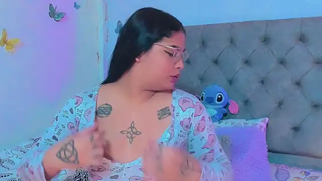 mabellfox online show from 03/22/25, 06:47