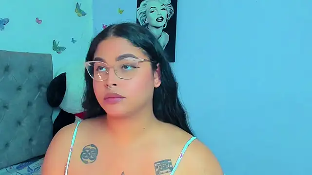 mabellfox online show from 02/15/25, 06:55