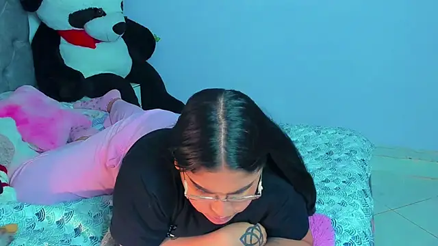 mabellfox online show from 02/12/25, 01:37