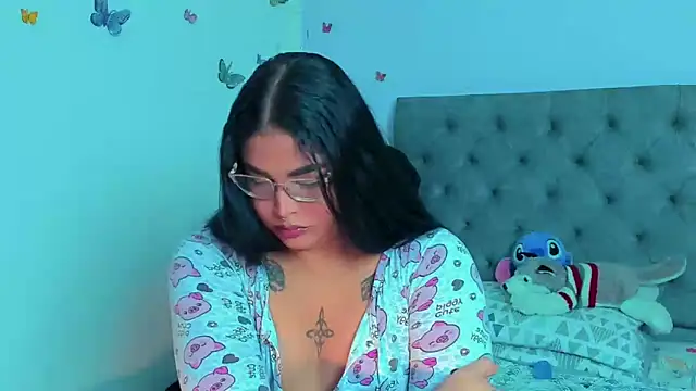 mabellfox online show from 03/11/25, 08:31