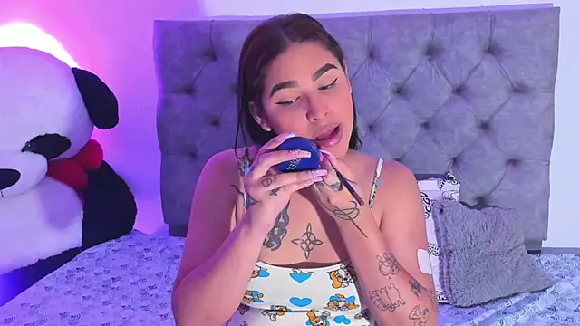 mabellfox online show from 02/05/26, 08:48