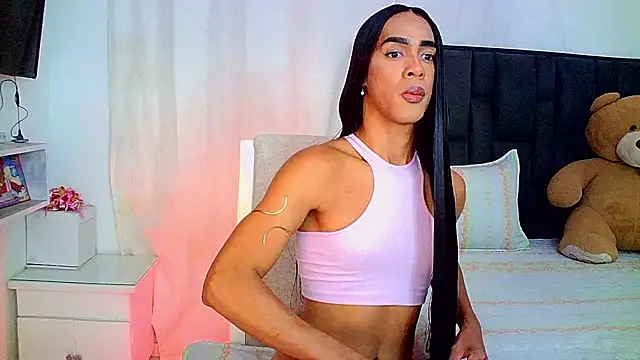 Snapshot of carmen14 chatting on 02/12/26, 04:34 carmen14 online show from 02/12/26, 04:34