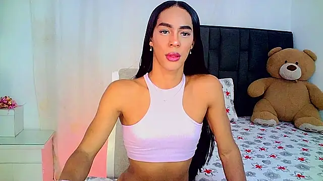 Snapshot of carmen14 chatting on 02/28/26, 03:17 carmen14 online show from 02/28/26, 03:17