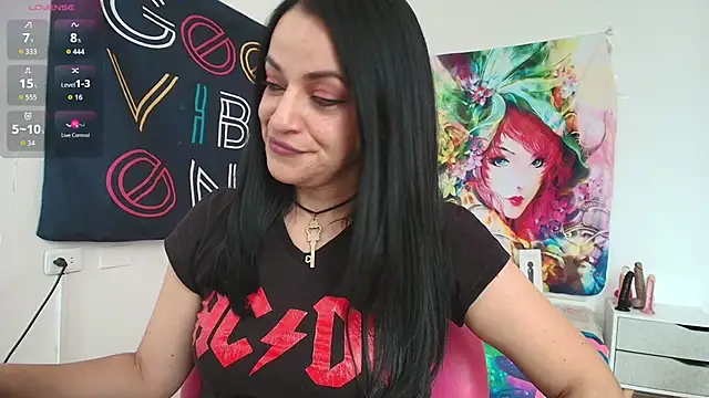 LovelyAzucena online show from 03/04/26, 03:20