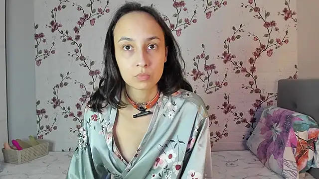 Alisagold90 online show from 12/20/25, 09:01