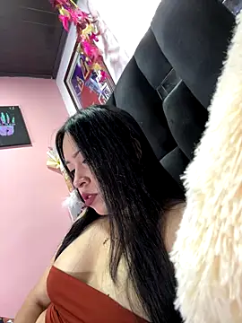 Snapshot of Noa_Sakura_ chatting on 12/18/25, 09:51 Noa Sakura online show from 12/18/25, 09:51