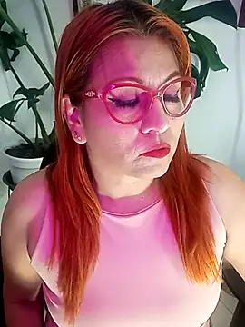 Snapshot of Victoria_Caruso chatting on 03/20/25, 08:40 Victoria Caruso online show from 03/20/25, 08:40