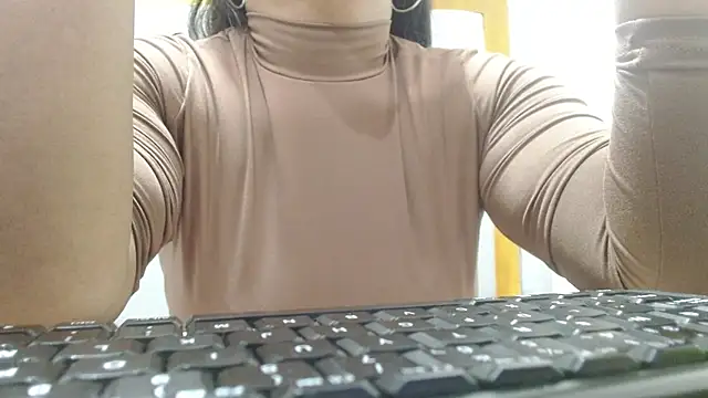 Cholatin online show from 10/20/25, 03:23