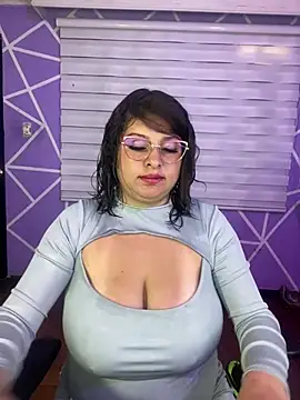 MiiaaJoness online show from 07/23/26, 04:25