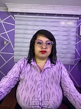 MiiaaJoness online show from 07/28/26, 03:08
