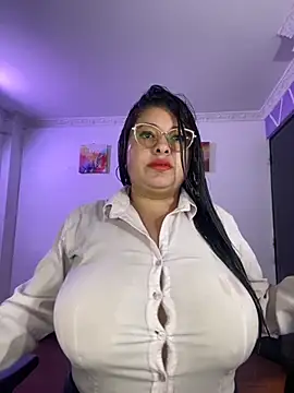 MiiaaJoness online show from 12/02/25, 03:36