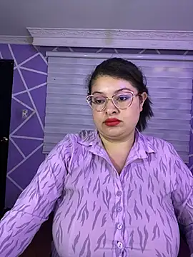 MiiaaJoness online show from 05/20/26, 08:39